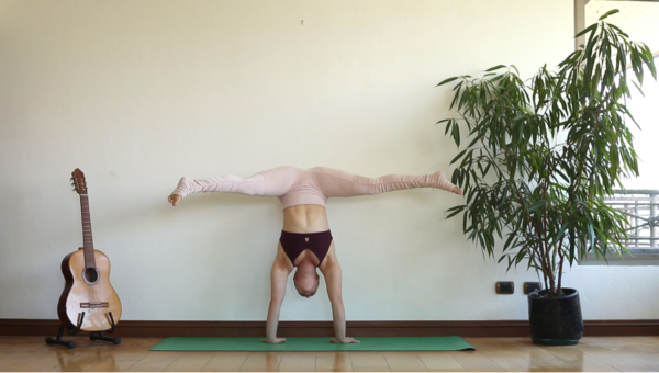 hand balancing training program